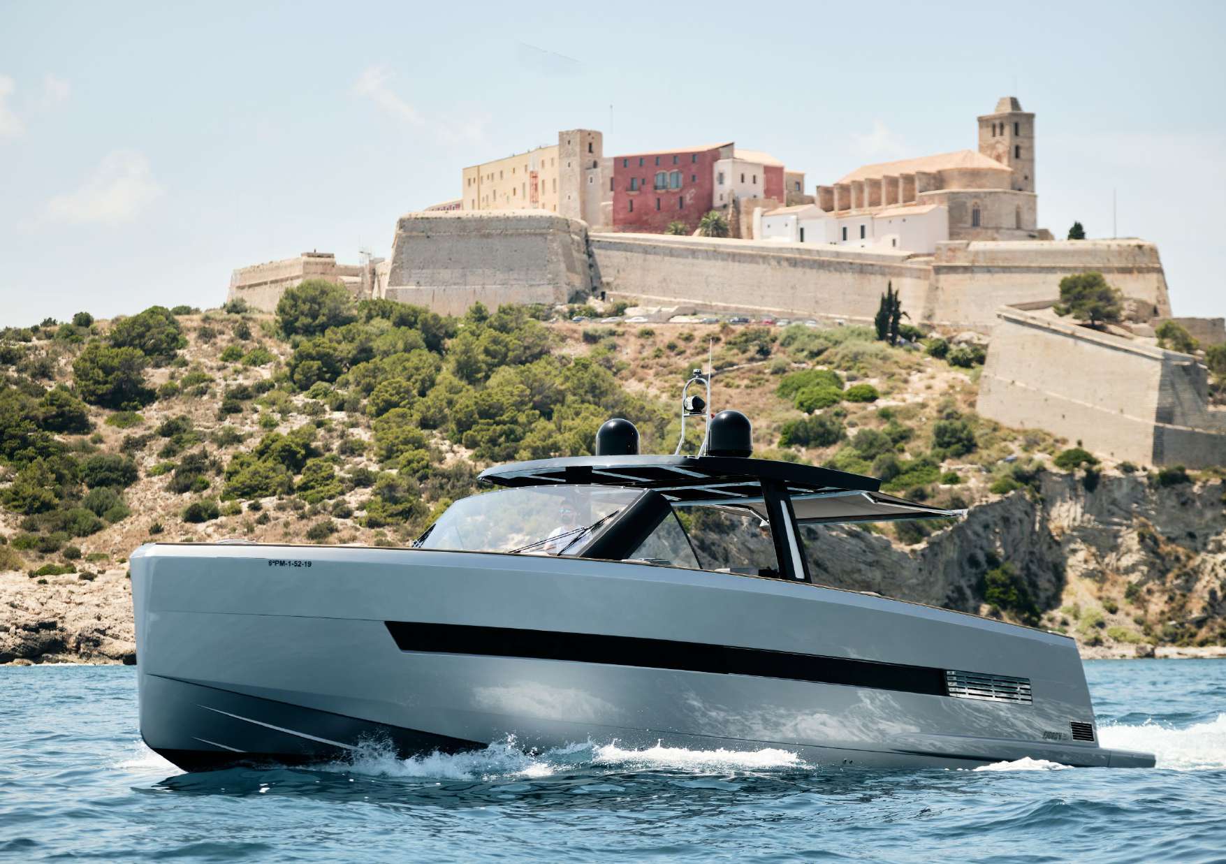 Fjord 52 yachtcharter auf Ibiza